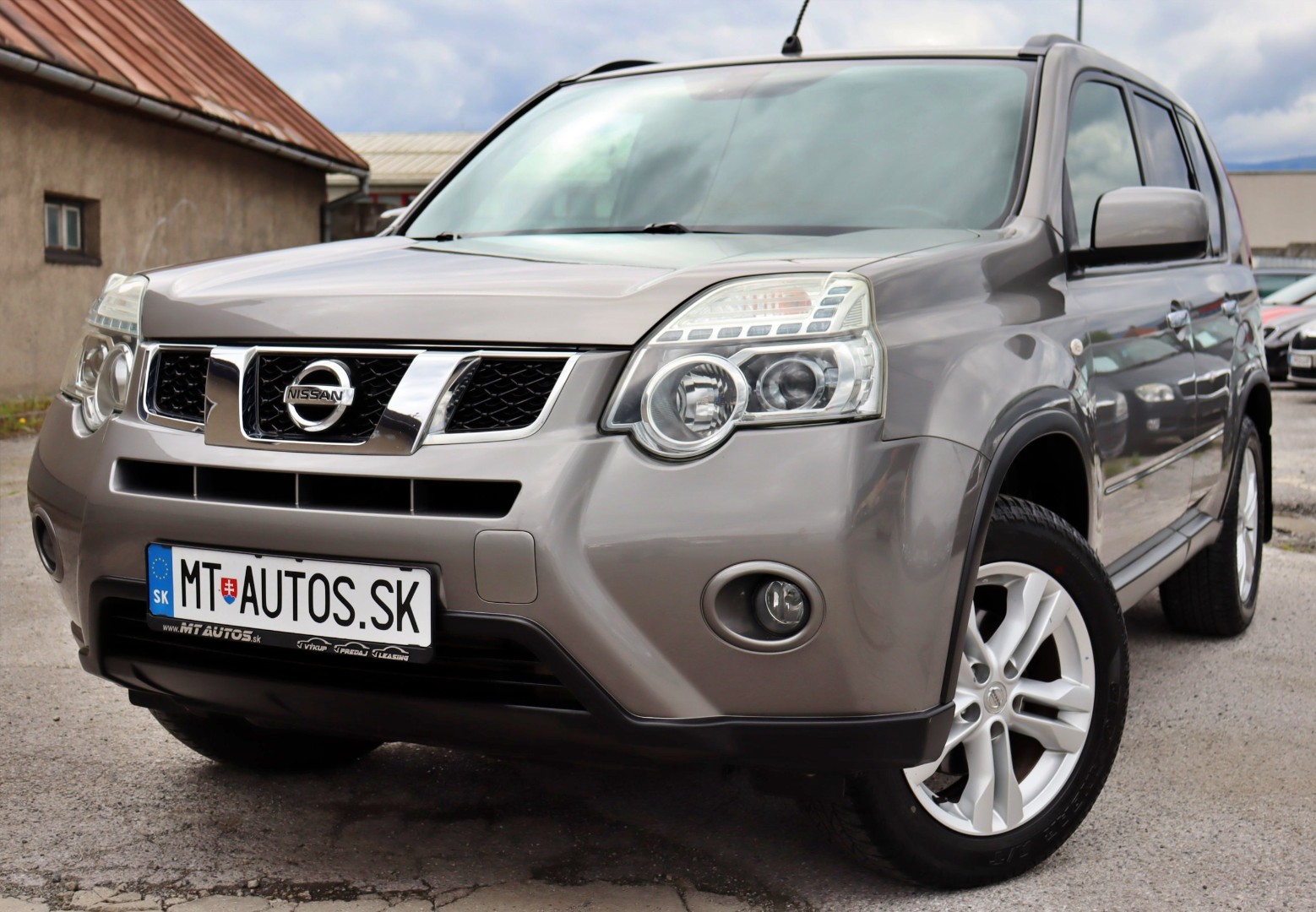 Nissan  X-Trail 2.0 dci  SE 4x4  3
