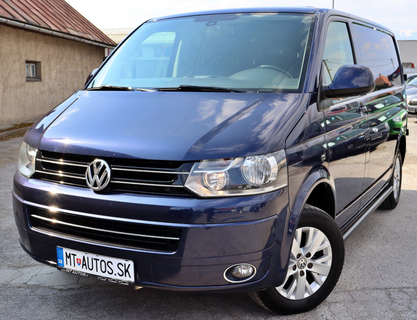 Volkswagen  T5 Transporter 2.0 TDi  3