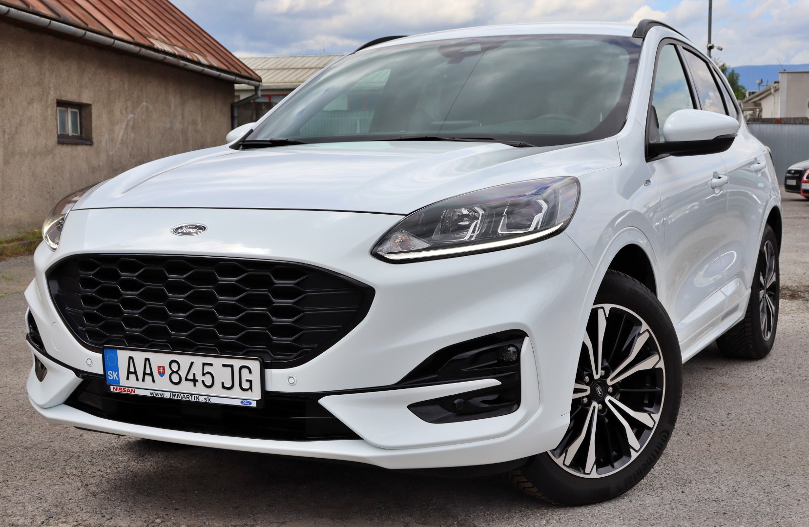 Ford  Kuga 1.5 ST Line EcoBoost 4x2 3
