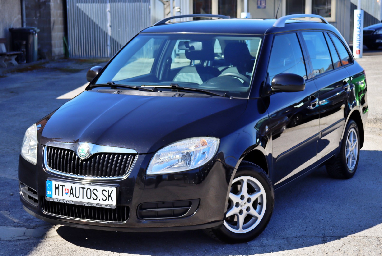 Škoda  Fabia Kombi 1.4 ie 16V Ambiente 2