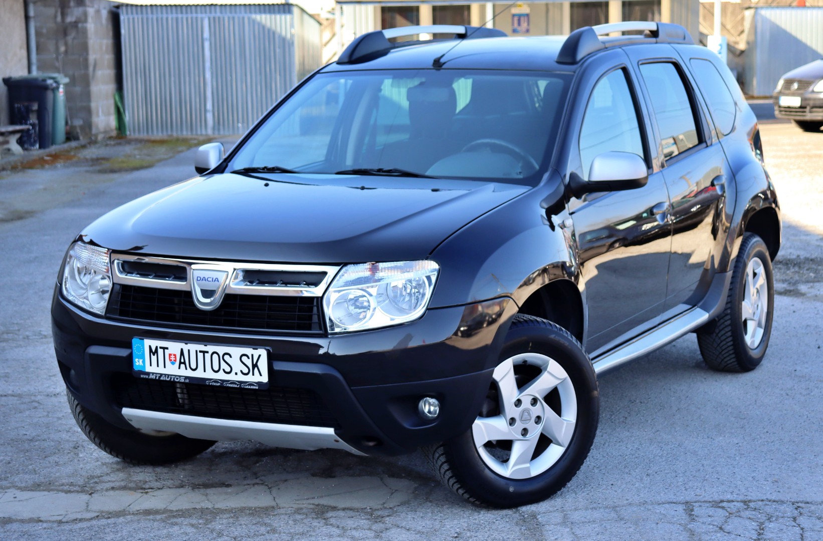 Dacia  Duster 1.6 ie Laureate  2
