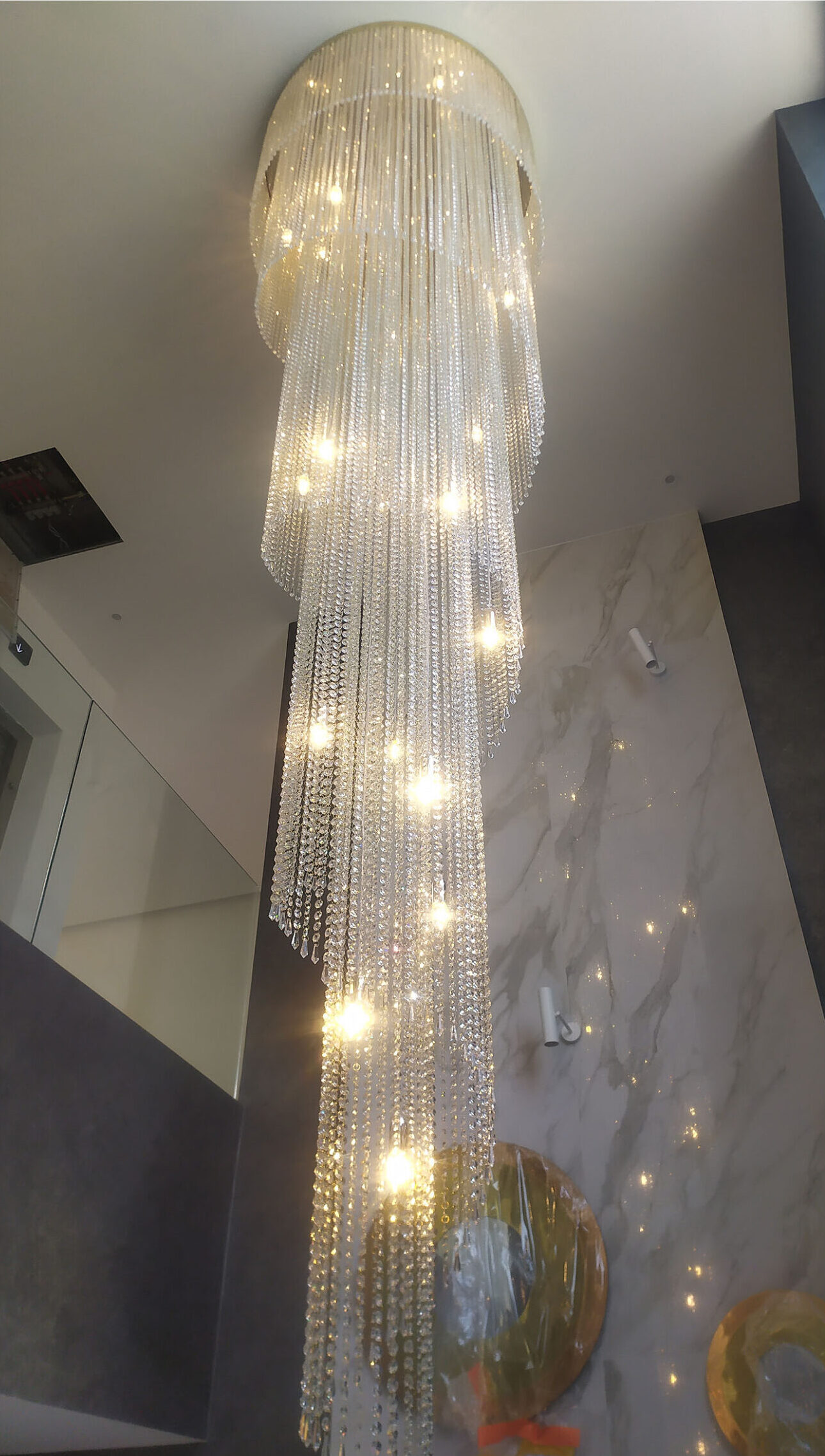 Crystal Gold Spiral