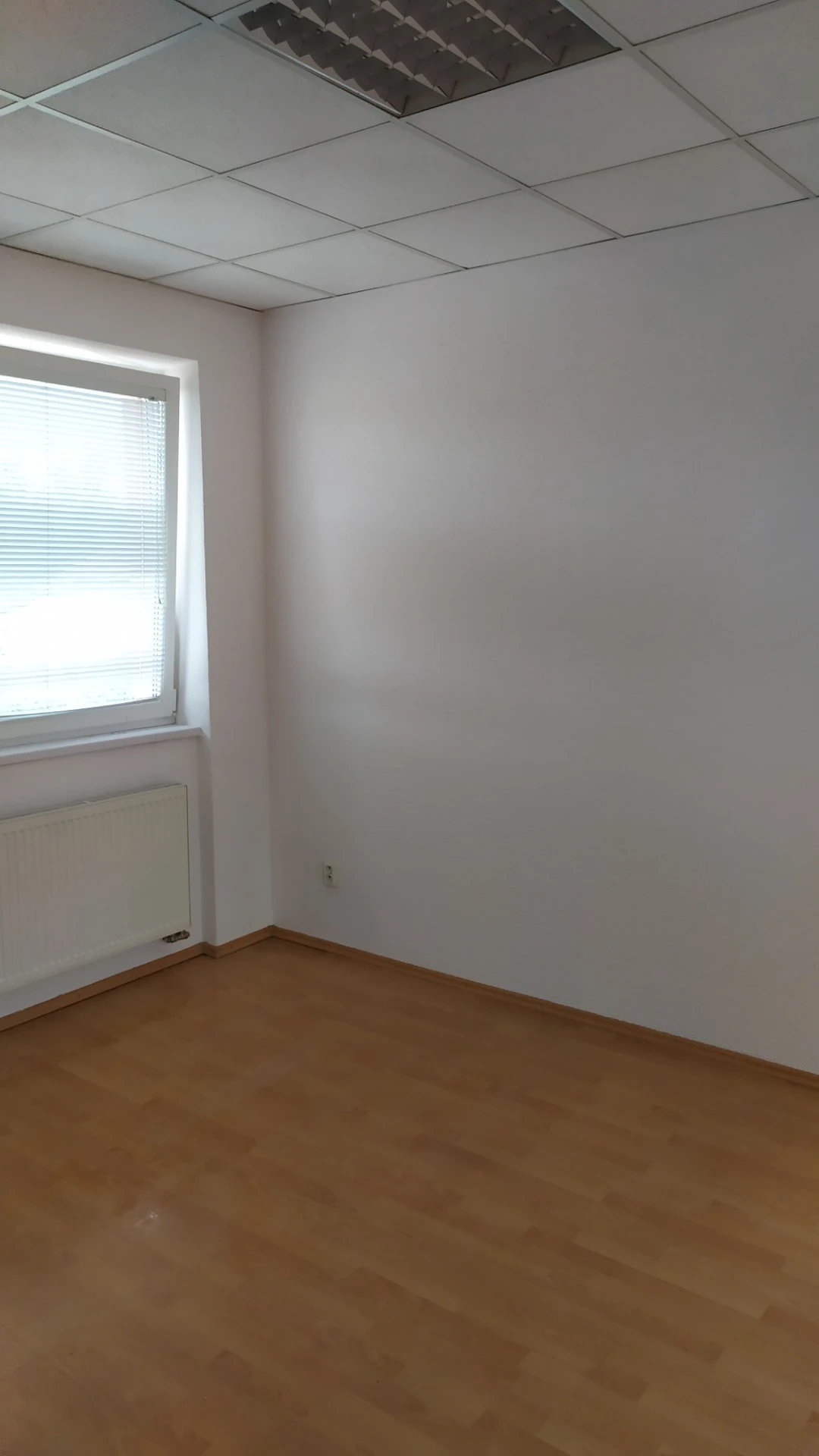Maliarske práce AIRLESS 37