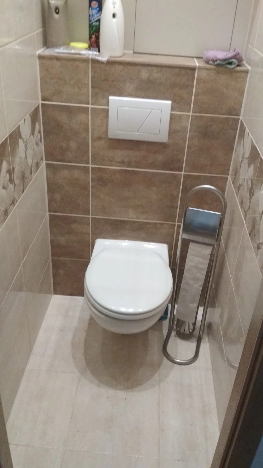 Obklady a Dlažby 82