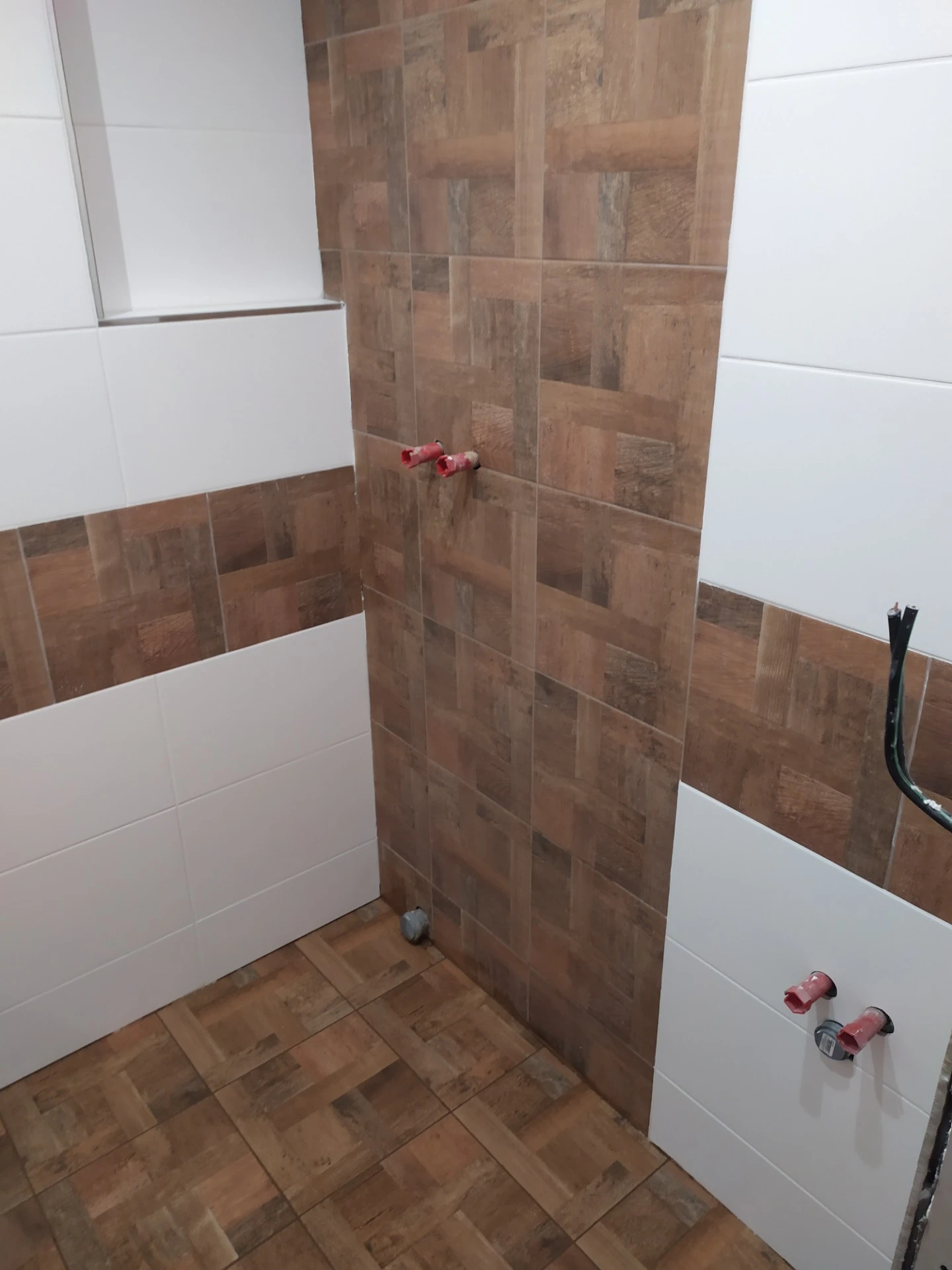 Obklady a Dlažby 37